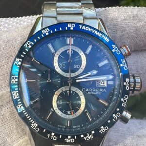 TAG HEUER CARRERA