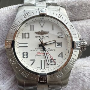 Breitling Avenger Automatic