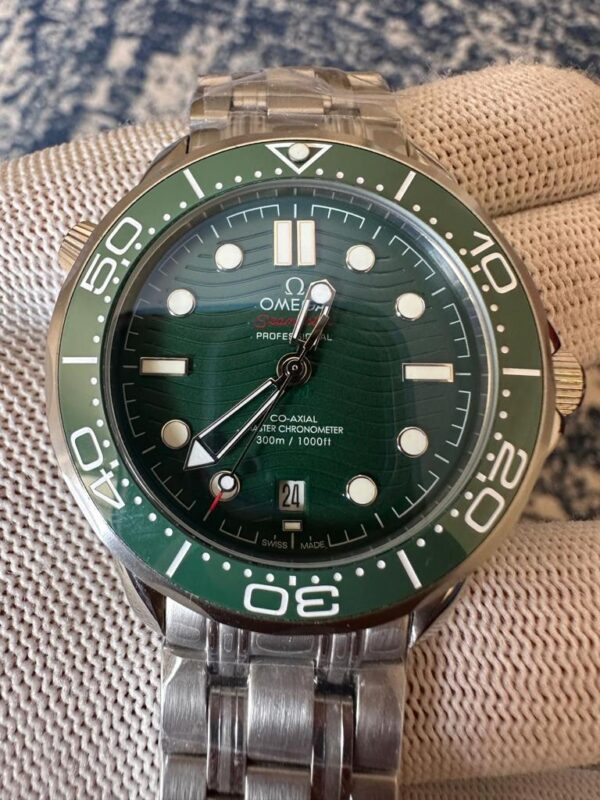 Omega Seamaster Diver 300M Co-Axial Master Chronometer 42MM Men's Watch