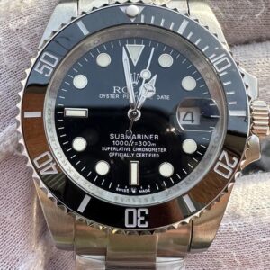 Rolex Submariner Date Black Dial Screwed Crown Men' Watch