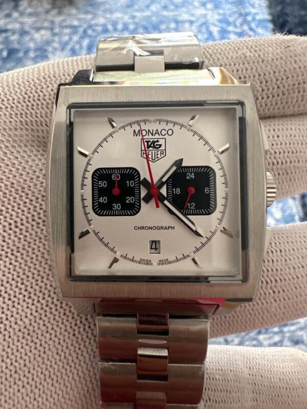 TAG Heuer Monaco Quartz Movement