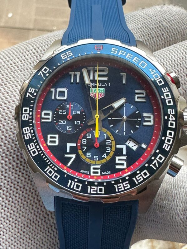 TAG Heuer Formula 1 Quartz X Red Bull Racing Quarz Chronograph Special Edition 43mm