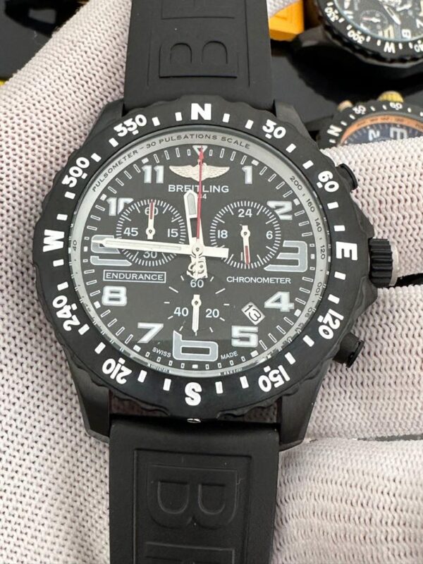 Breitling Endurance Chronometer Quartz Movement 46mm Black Dial Rubber Strap